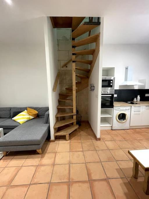 Superbe Appartement Cosy Avec Jardin Nimes Exterior photo